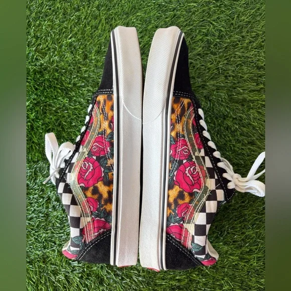 Vans Old Skool Leopard Print, Checked, and Rose True White-Size: 9(M) 10.5(W) - Picture 7 of 11